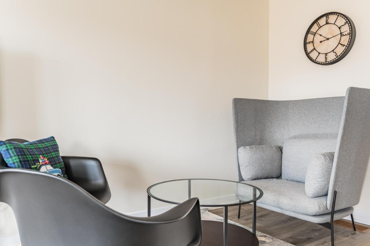 Luxury Townhouse Close To Fairview Casino In Niagara Fallsヴィラ エクステリア 写真
