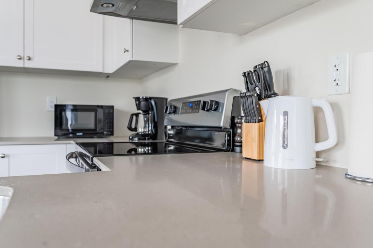 Luxury Townhouse Close To Fairview Casino In Niagara Fallsヴィラ エクステリア 写真