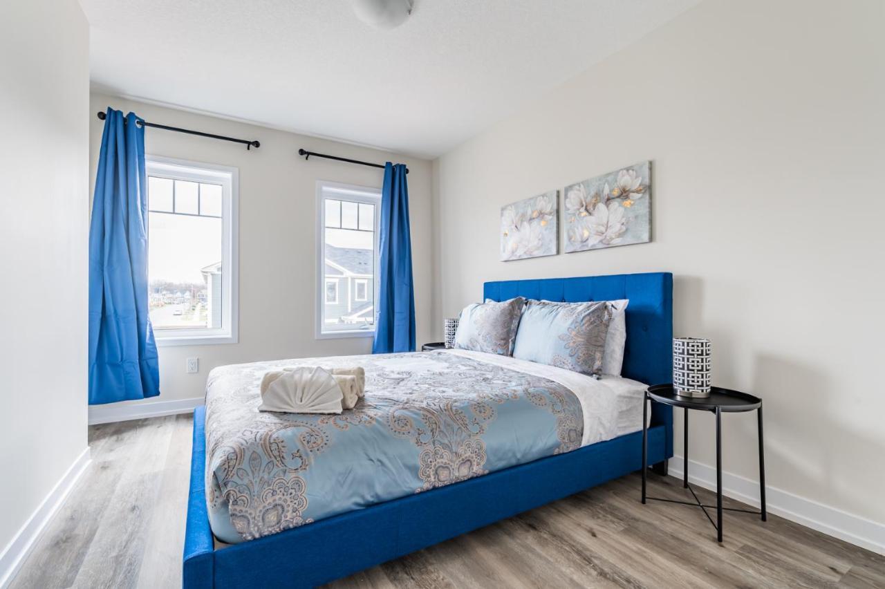 Luxury Townhouse Close To Fairview Casino In Niagara Fallsヴィラ エクステリア 写真
