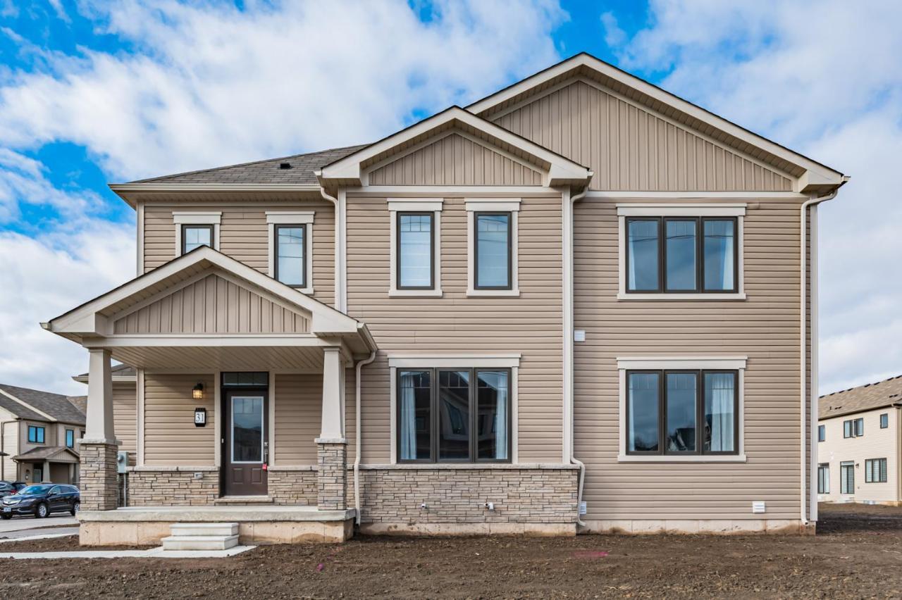 Luxury Townhouse Close To Fairview Casino In Niagara Fallsヴィラ エクステリア 写真